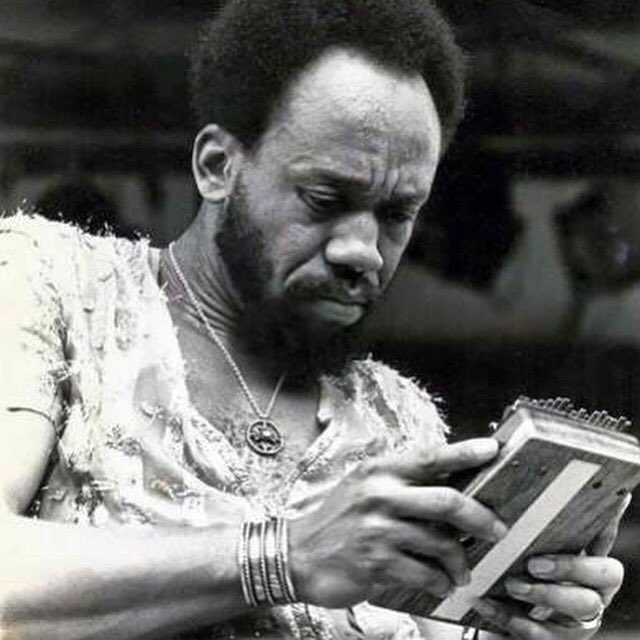 kalimba utilisé par maurice white